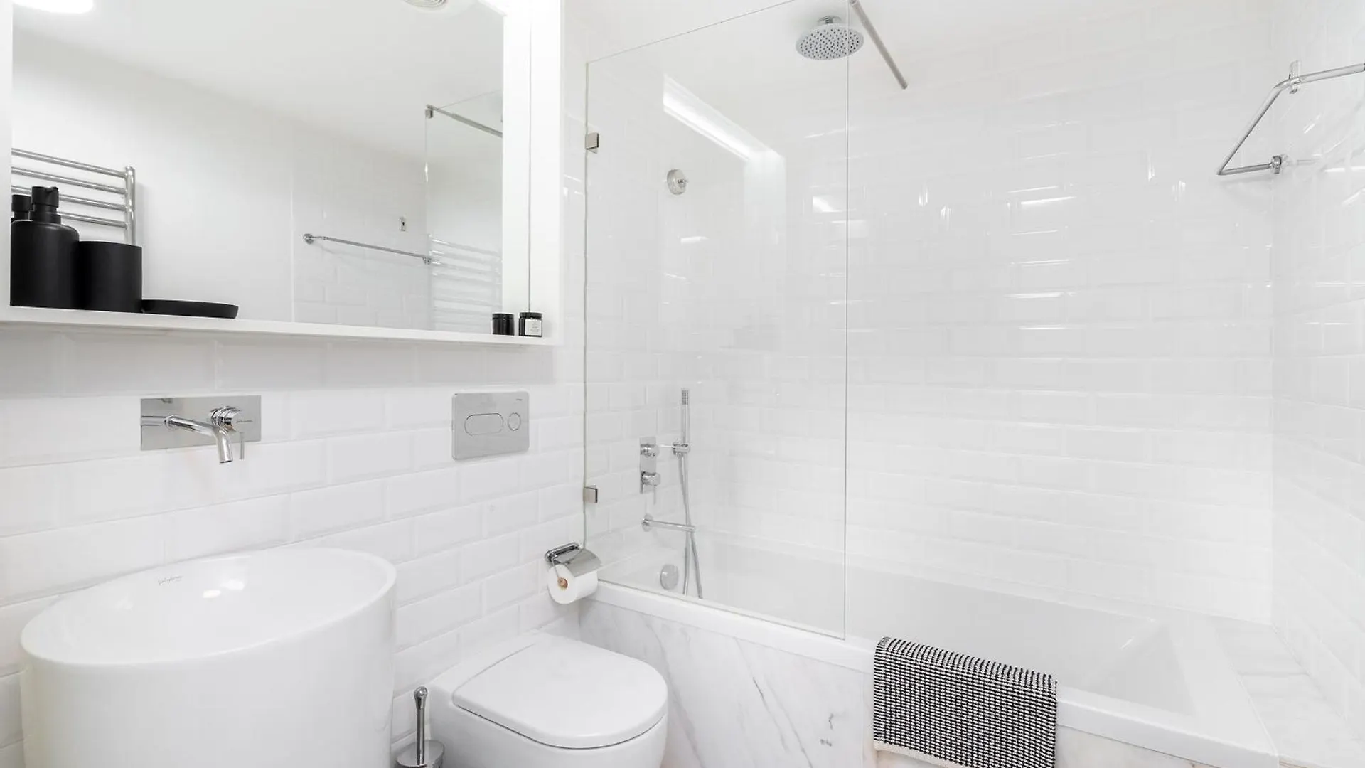 Apartment Whome Top-Floor Studio In Prime Location Lisbon