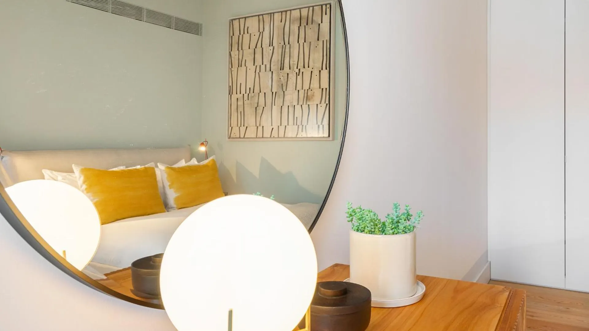 Lejlighed Whome Top-Floor Studio In Prime Location Lisboa Portugal